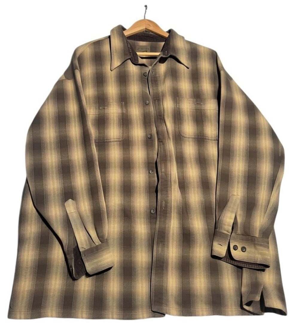 Vintage St. John's Bay Brown Ombre Plaid Heavyweight Flannel Button Down Shirt 3